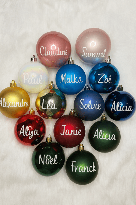 Boule de Noël personnalisable avec un prenom